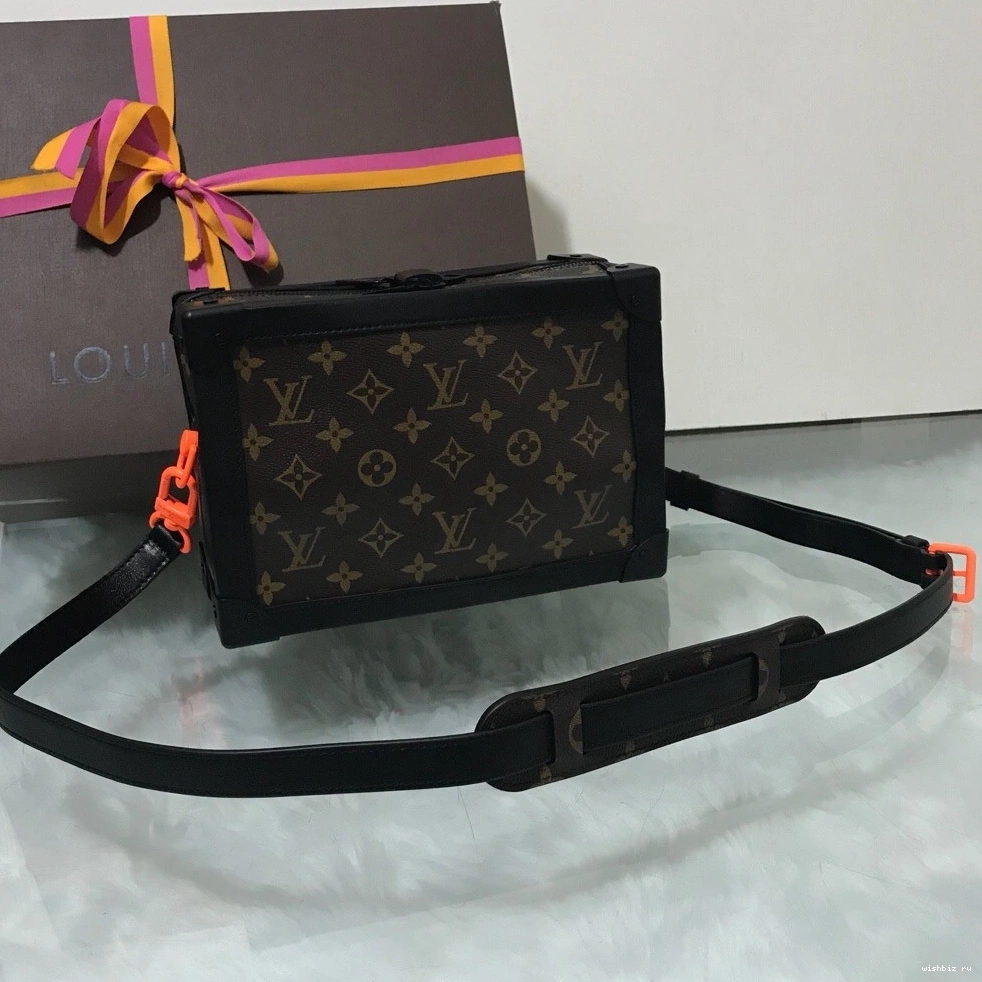 WIS VUITTON BOX LOUIS 1108